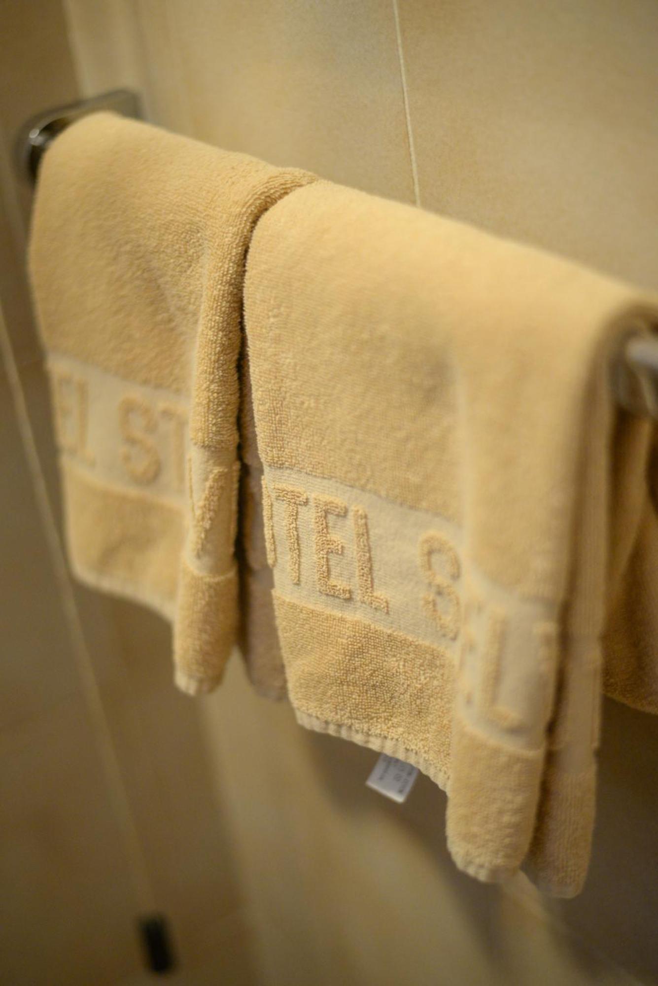 Hotel Stelvio Varese Exterior photo