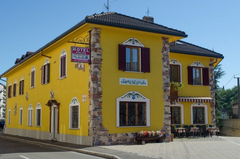 Hotel Stelvio Varese Exterior photo